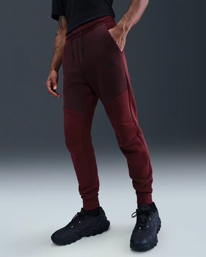 Tuta pantalone NIKE Tech