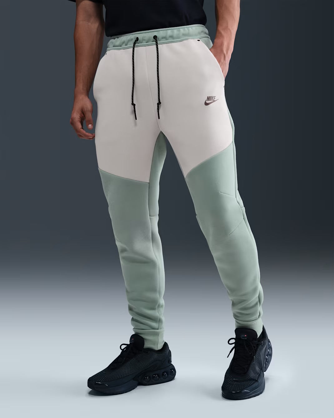 Tuta pantalone NIKE Tech