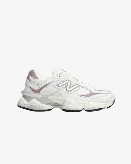 NEW BALANCE 9060 SUEDE GREY